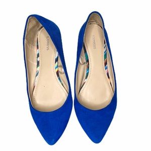 Express Pointed toe Flats Blue size 7